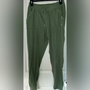 LEG3ND Green Sweatpants M